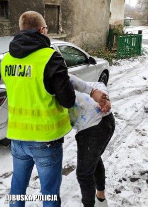 Oszust internetowy skasowany