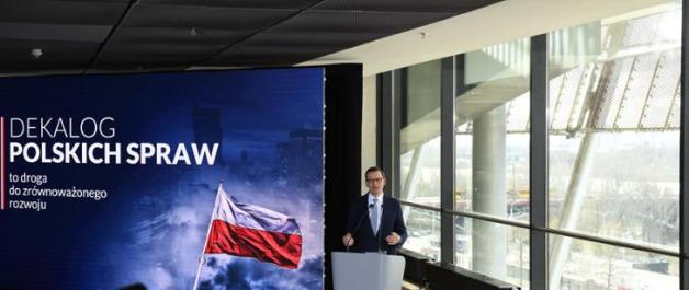 Premier Mateusz Morawiecki przedstawił kwestie najważniejsze dla naszej ojczyzny ujęte w „Dekalogu polskich spraw”