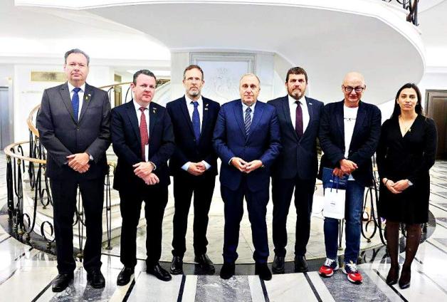 Spotkanie wicemarszałka Senatu i przewodniczącego KSZ z delegacją Knesetu - przyjaźn i wsparcie